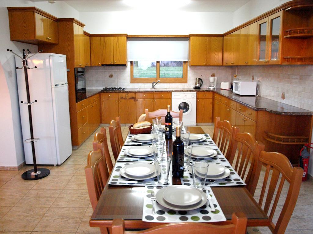 Mariandy Villa 2 Coral Bay Phòng bức ảnh